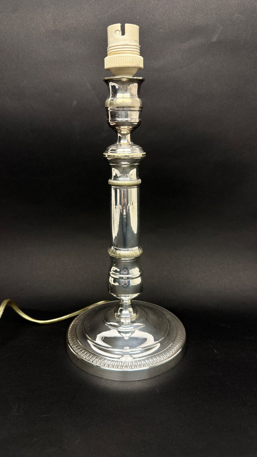 Bougeoir En Bronze Argenté Monté En Lampe