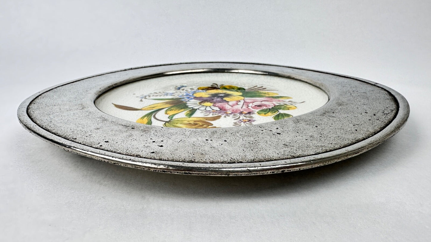 Assiette murale décorative faïence et étain aux fleurs de printemps