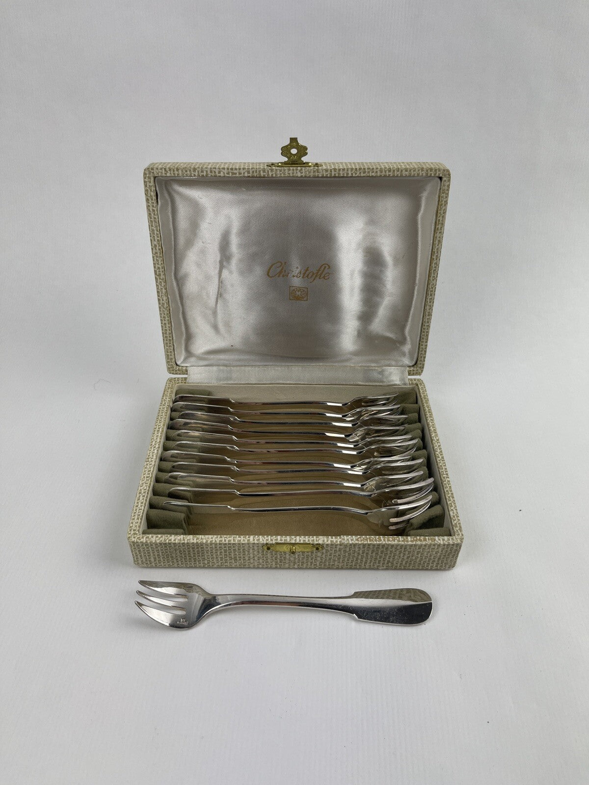 12 fourchettes à huitre  en métal argenté Christofle modèle Cluny