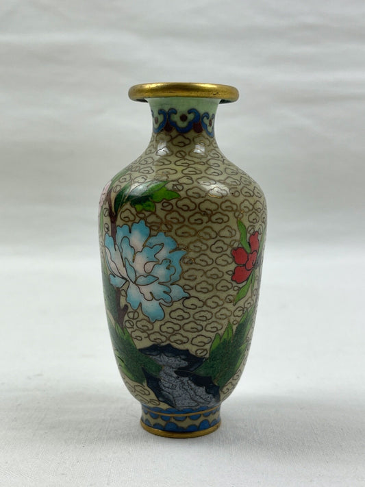 Petit vase en émaux cloisonnés