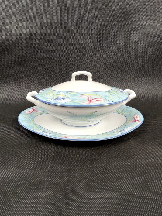 CH Field Haviland, Limoges,  saucière, modèle Assouan