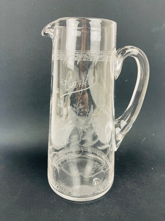 Broc à eau, pichet en cristal gravé Hyacinthe Cayla