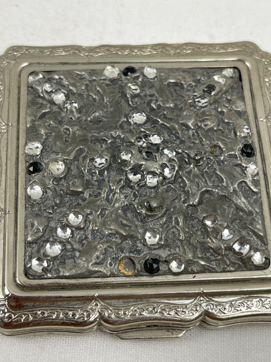 Poudrier  Stratton strass
