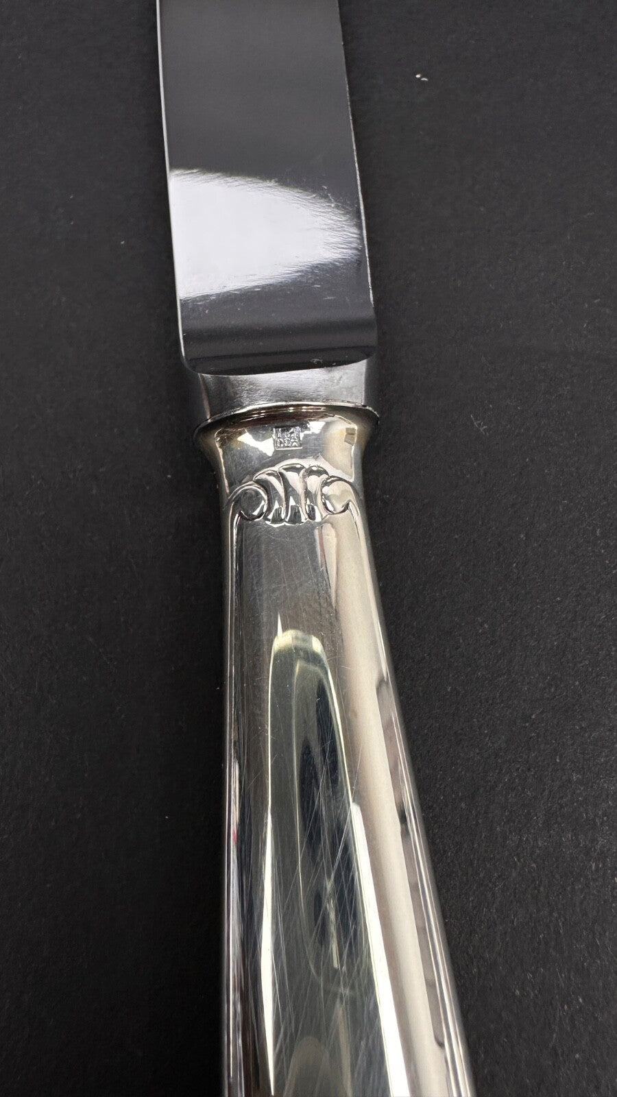 Christofle, Couteau,  modèle Vendôme, Paris. Neuf.