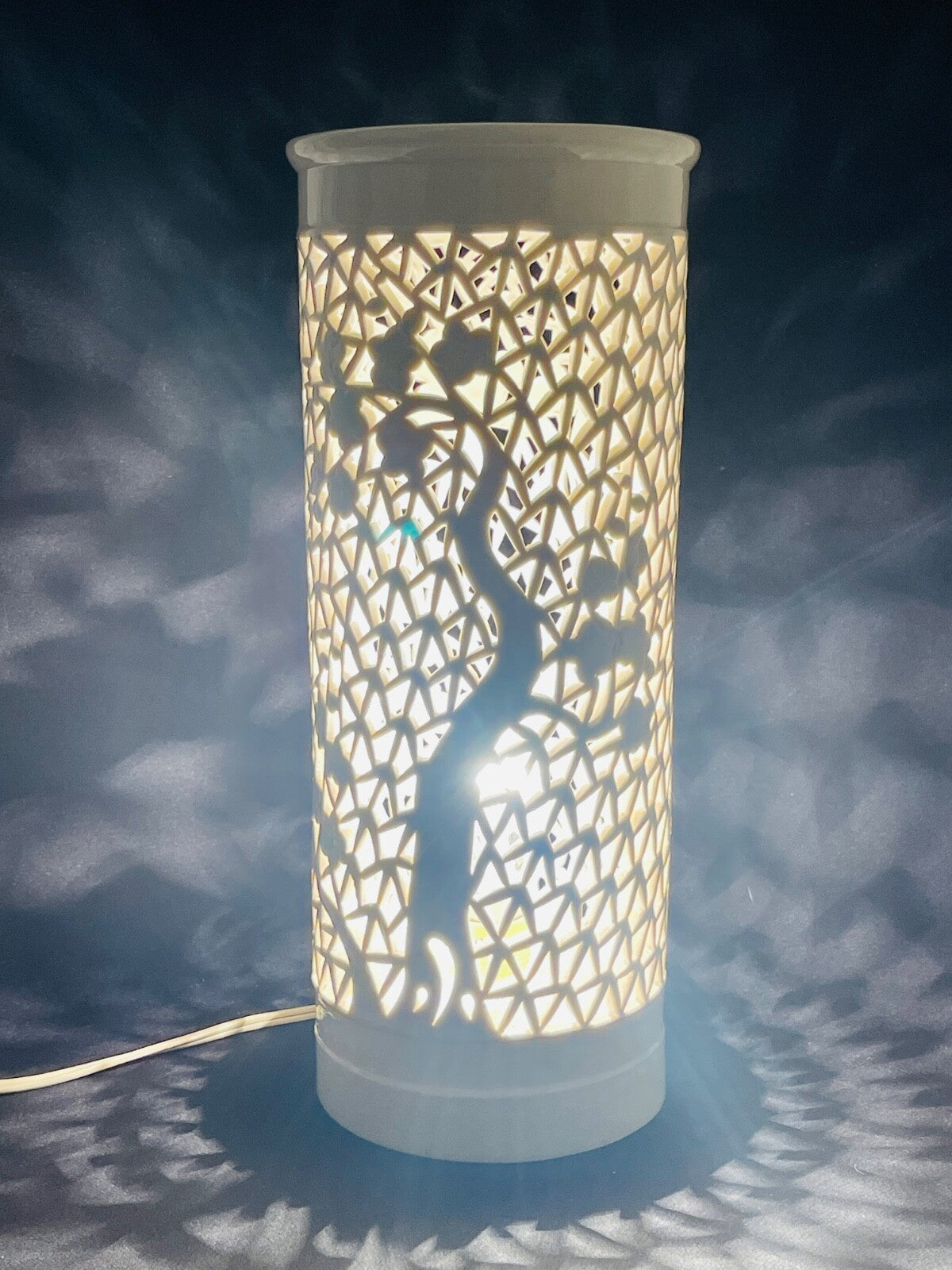 Lampe en porcelaine Blanc de Chine