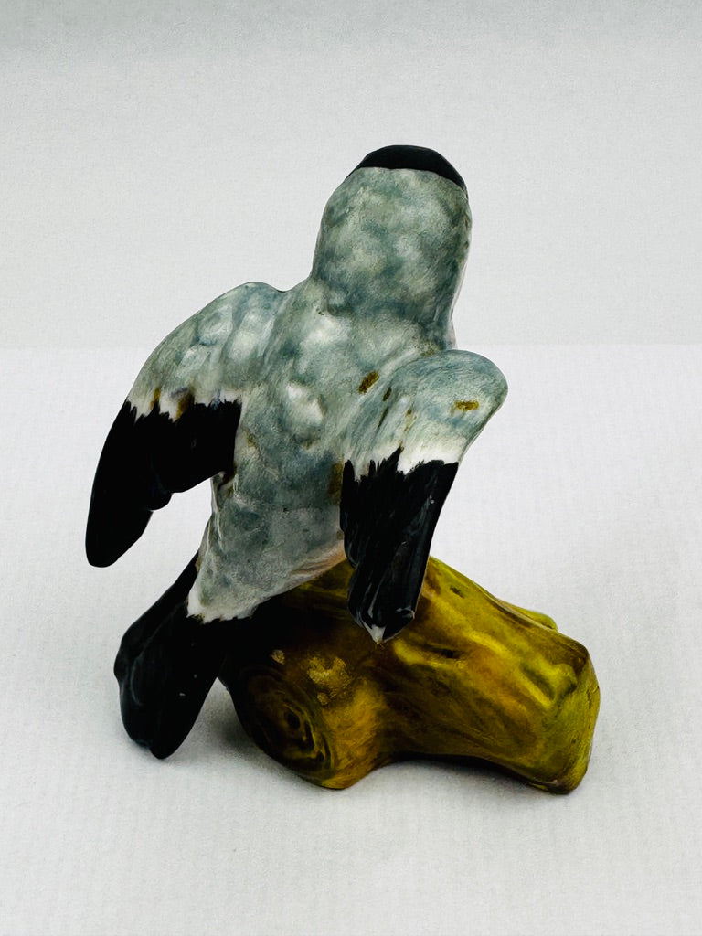 Rouge-gorge en porcelaine émaillée – Crown Staffordshire, modèle J. T. Jones