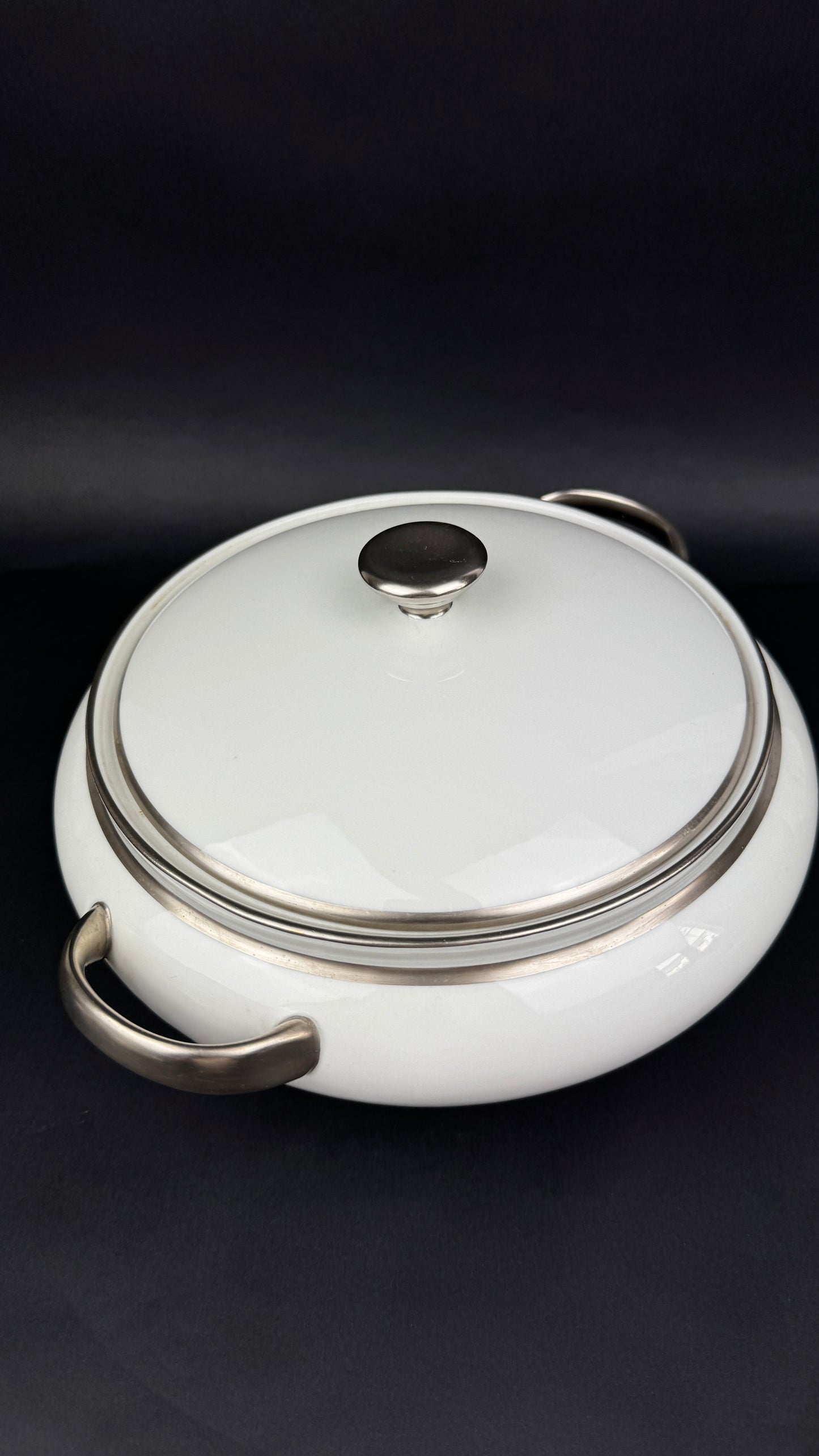 Soupière Raynaud modèle Fontainebleau platine