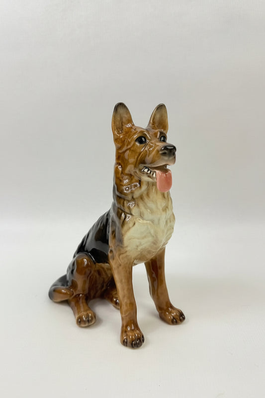 Grand berger allemand assis Goebel Germany en porcelaine vintage