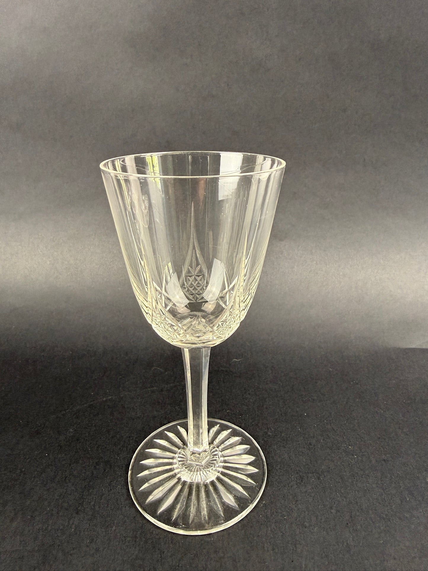 Baccarat, service Epron, suite de 6 verres à vin blanc taille 4