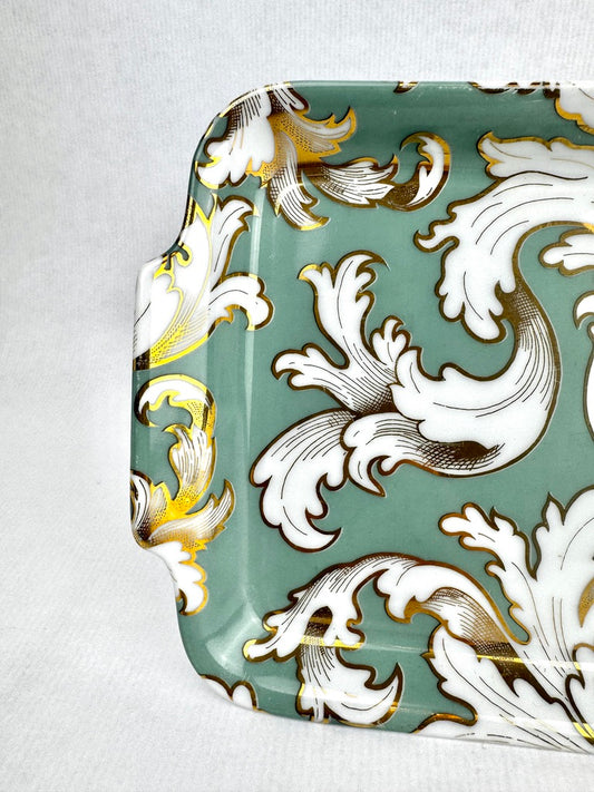 Plat rectangulaire en porcelaine de Limoges – Geneviève Lethu – Décor “Cipango”, 1991