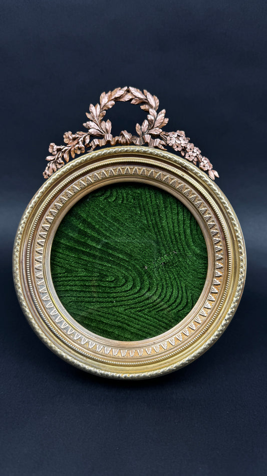Cadre rond style Louis XVI bronze couronne laurier 19 cm