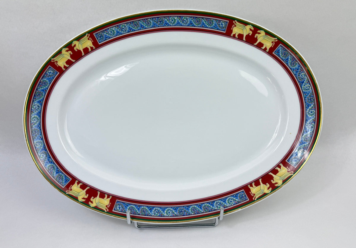 Raynaud Limoges grand plat ovale modèle Pégase (41,5 cm)