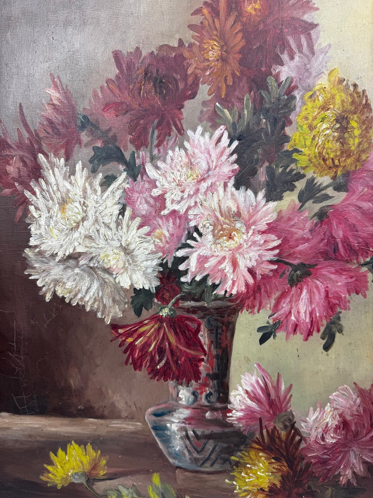 Nature morte aux chrysanthèmes – huile sur toile signée Mme de Lavillaine 60x50 cm
