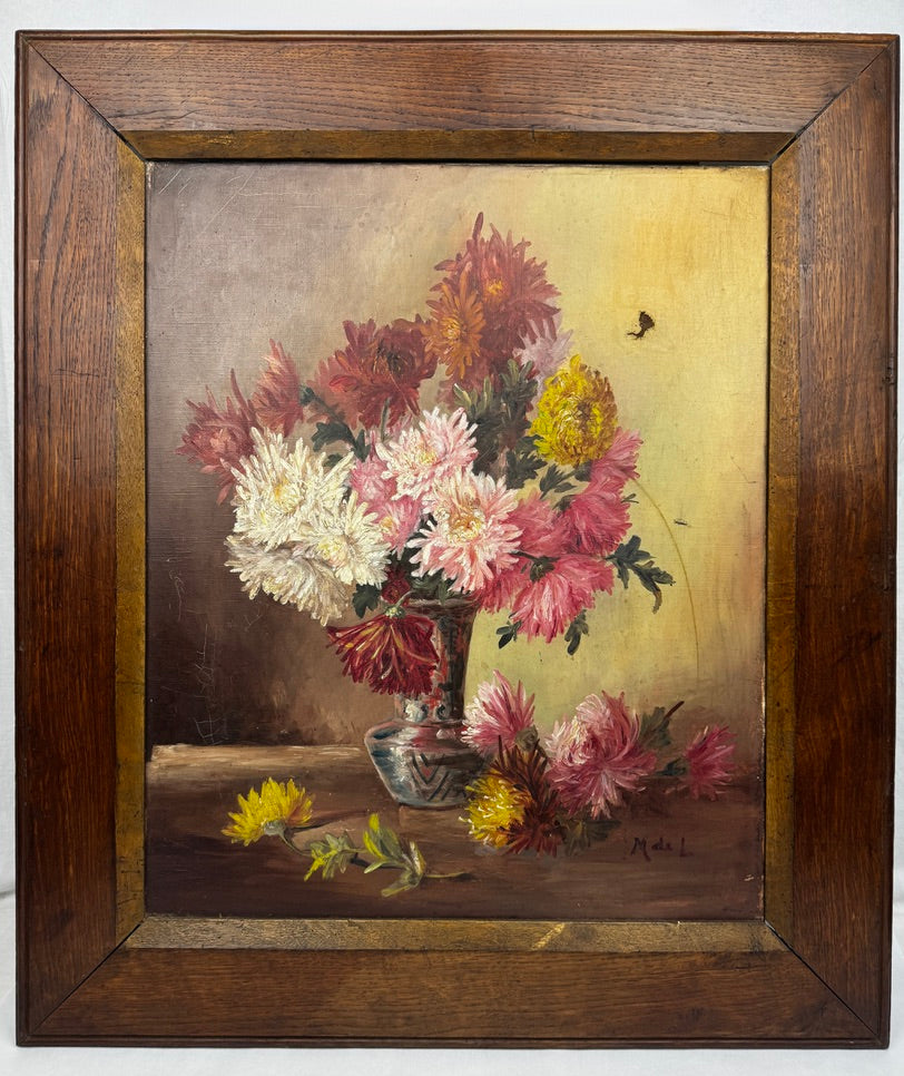 Nature morte aux chrysanthèmes – huile sur toile signée Mme de Lavillaine 60x50 cm