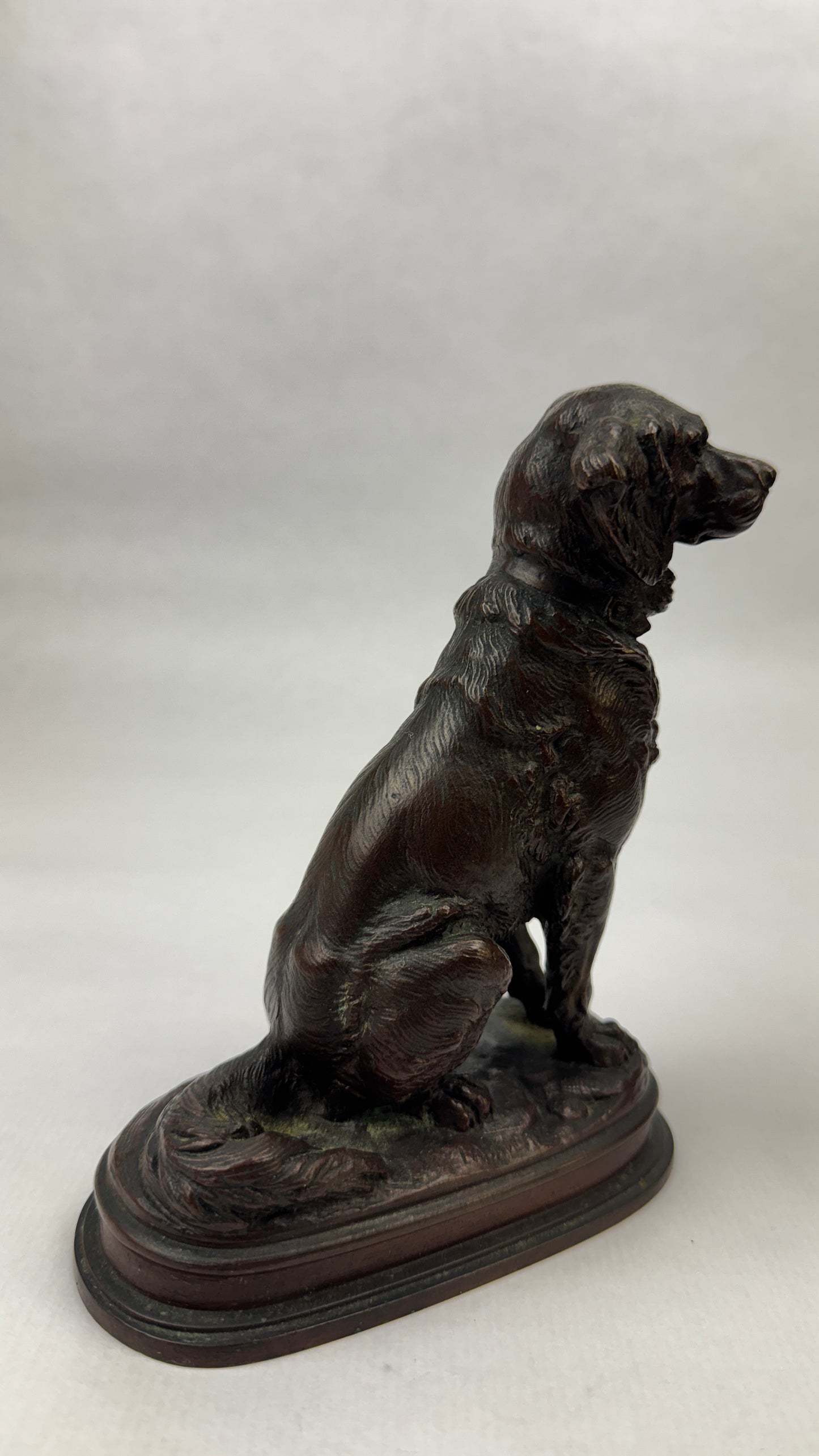 Bronze animalier signé Delabriere chien de chasse 16,5 cm