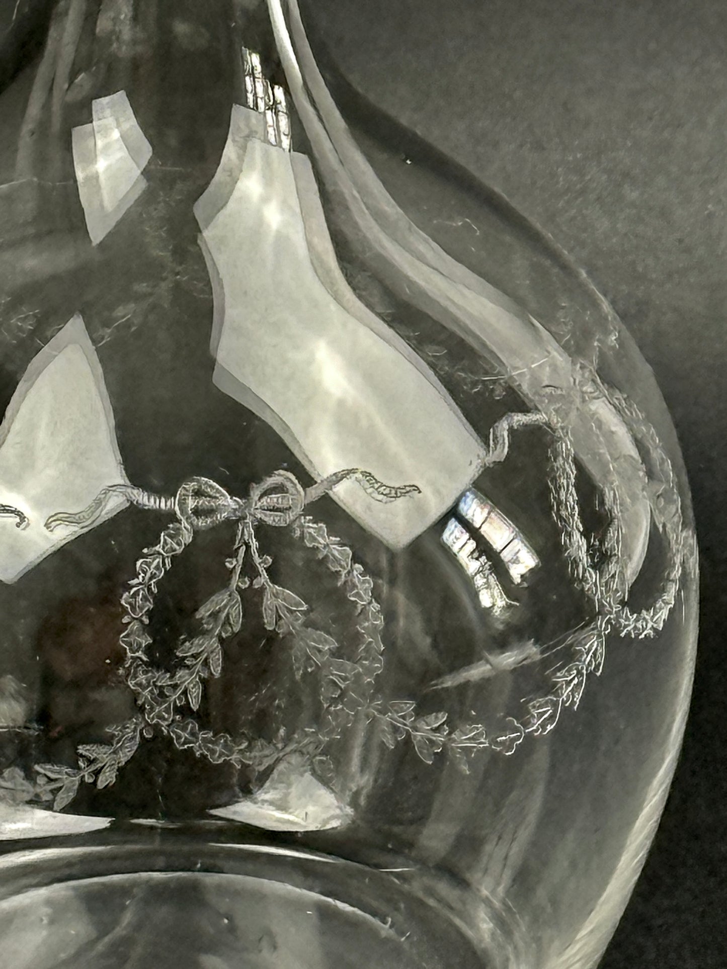 Carafe en cristal gravé fin 19ème début 20ème n°2