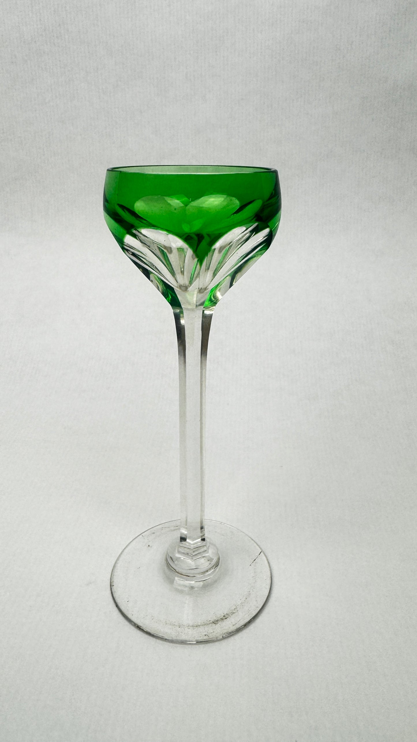 Lot de 6 verres à liqueur en cristal doublé coloré – Saint-Louis – Modèle Bristol – H. 13 cm