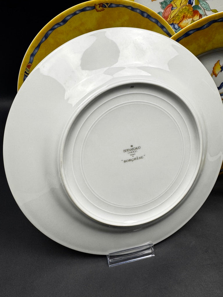 6 assiettes Bernardaud Limoges Borghese décor jaune fruits et ruban bleu