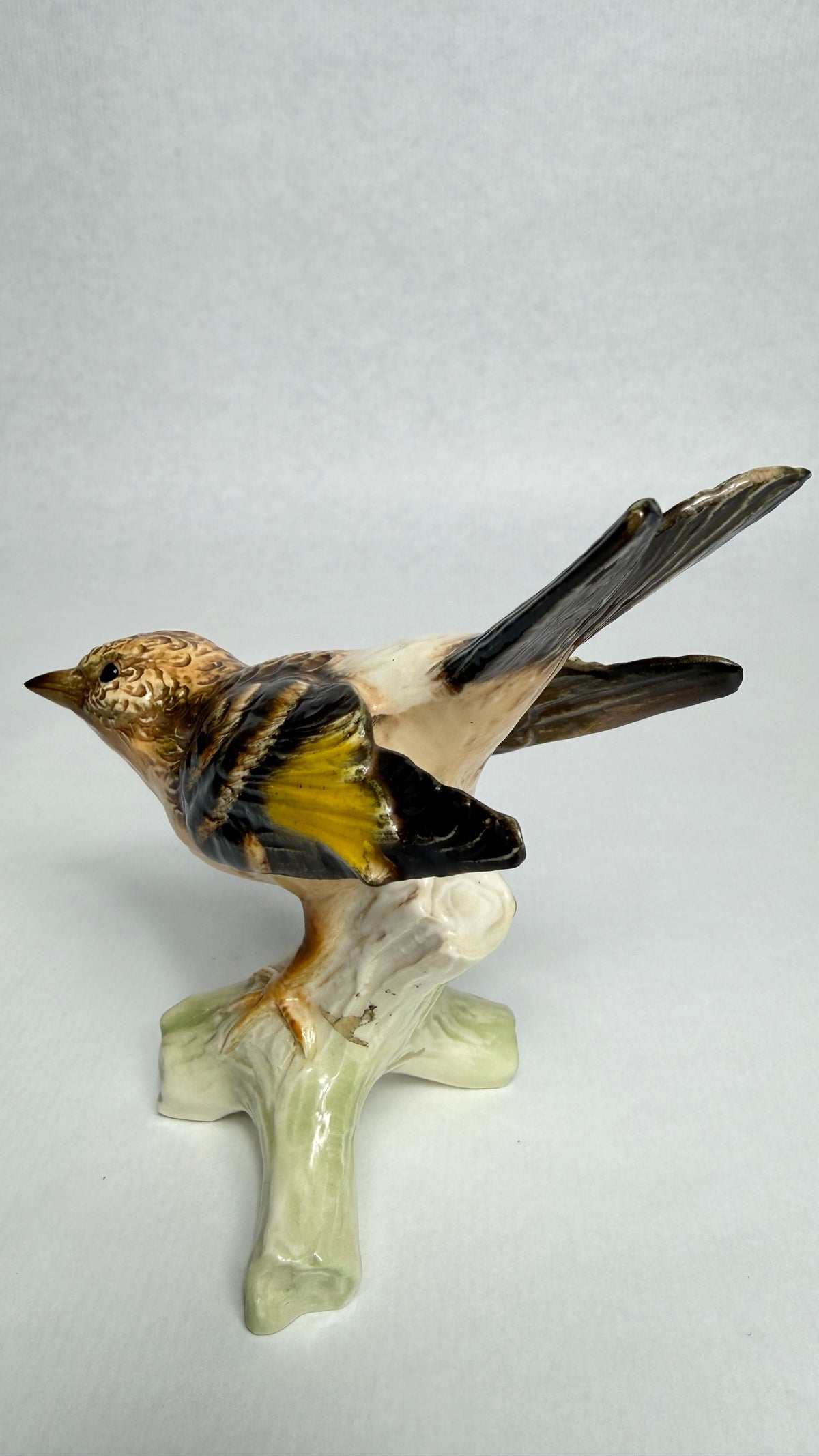 Pinson du Nord Goebel CV 86 de 1967, figurine en porcelaine allemande