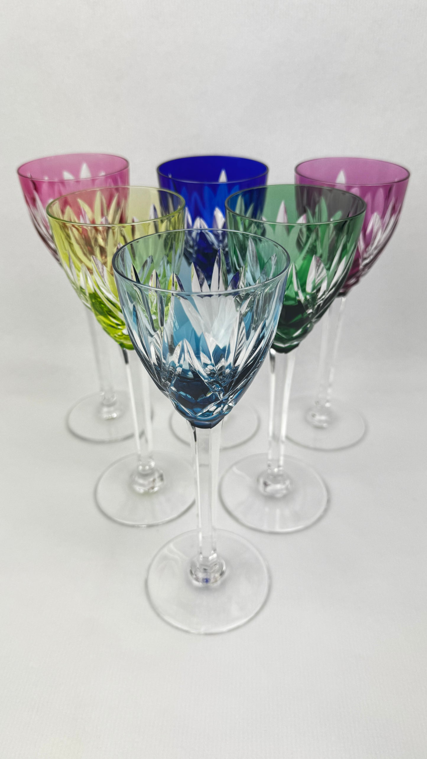 6 verres cristal Saint-Louis modèle Monaco 6 couleurs H. 21,5 cm signés