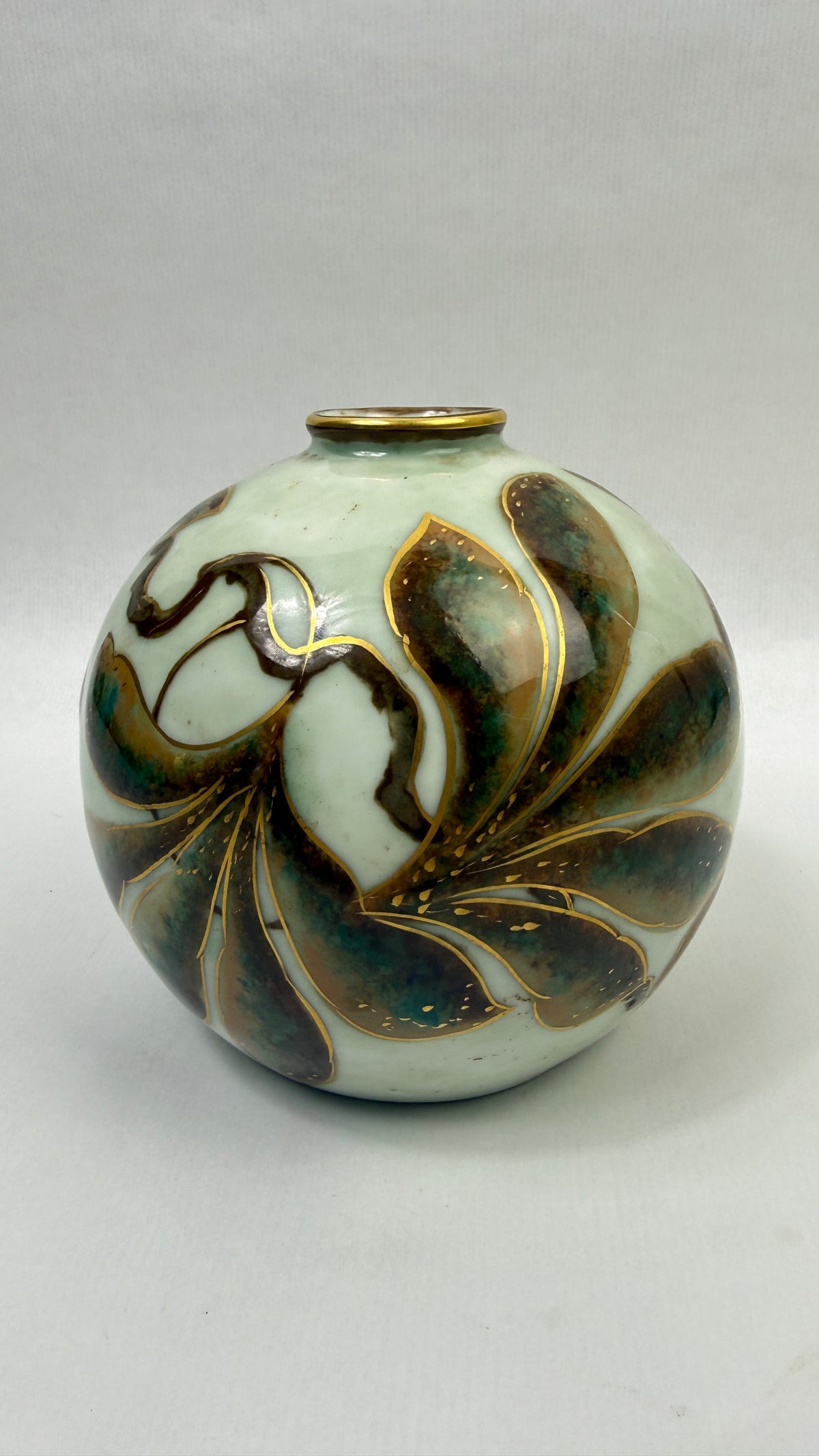Camille Tharaud à Limoges – Vase boule en porcelaine, décor main