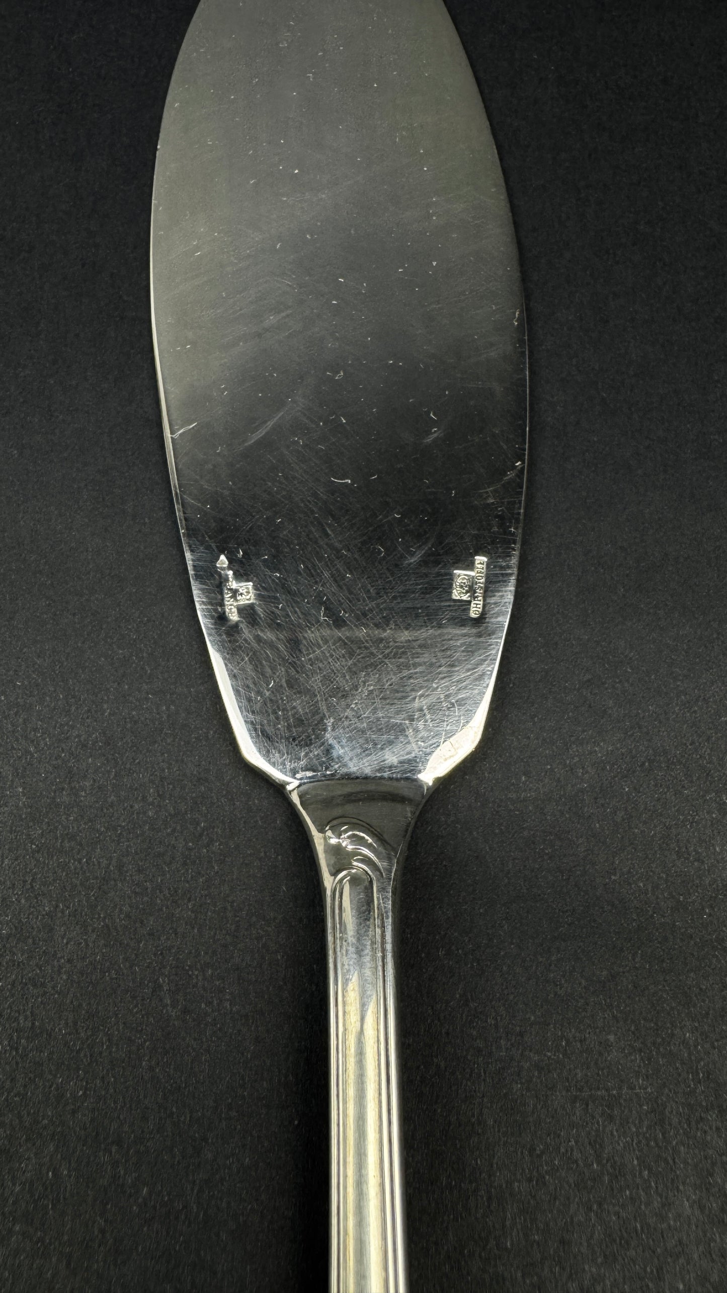 Pelle a servir le poisson Christofle Marly metal argente annees 80