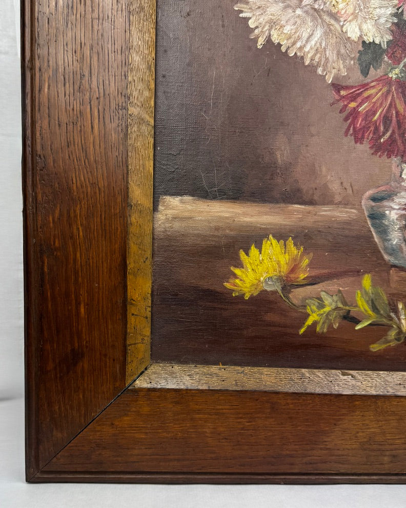 Nature morte aux chrysanthèmes – huile sur toile signée Mme de Lavillaine 60x50 cm