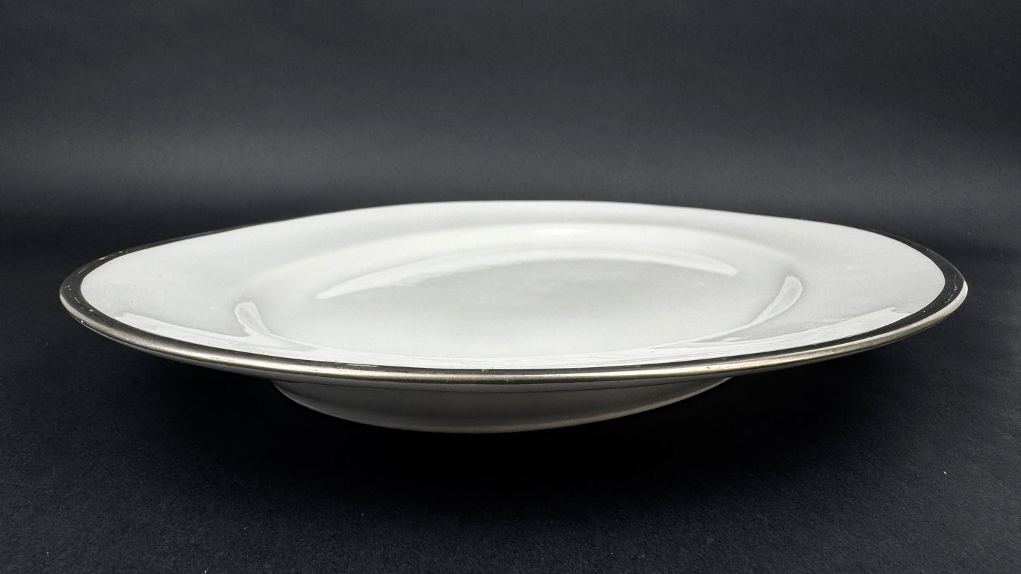 Plat ovale Raynaud modèle Fontainebleau platine