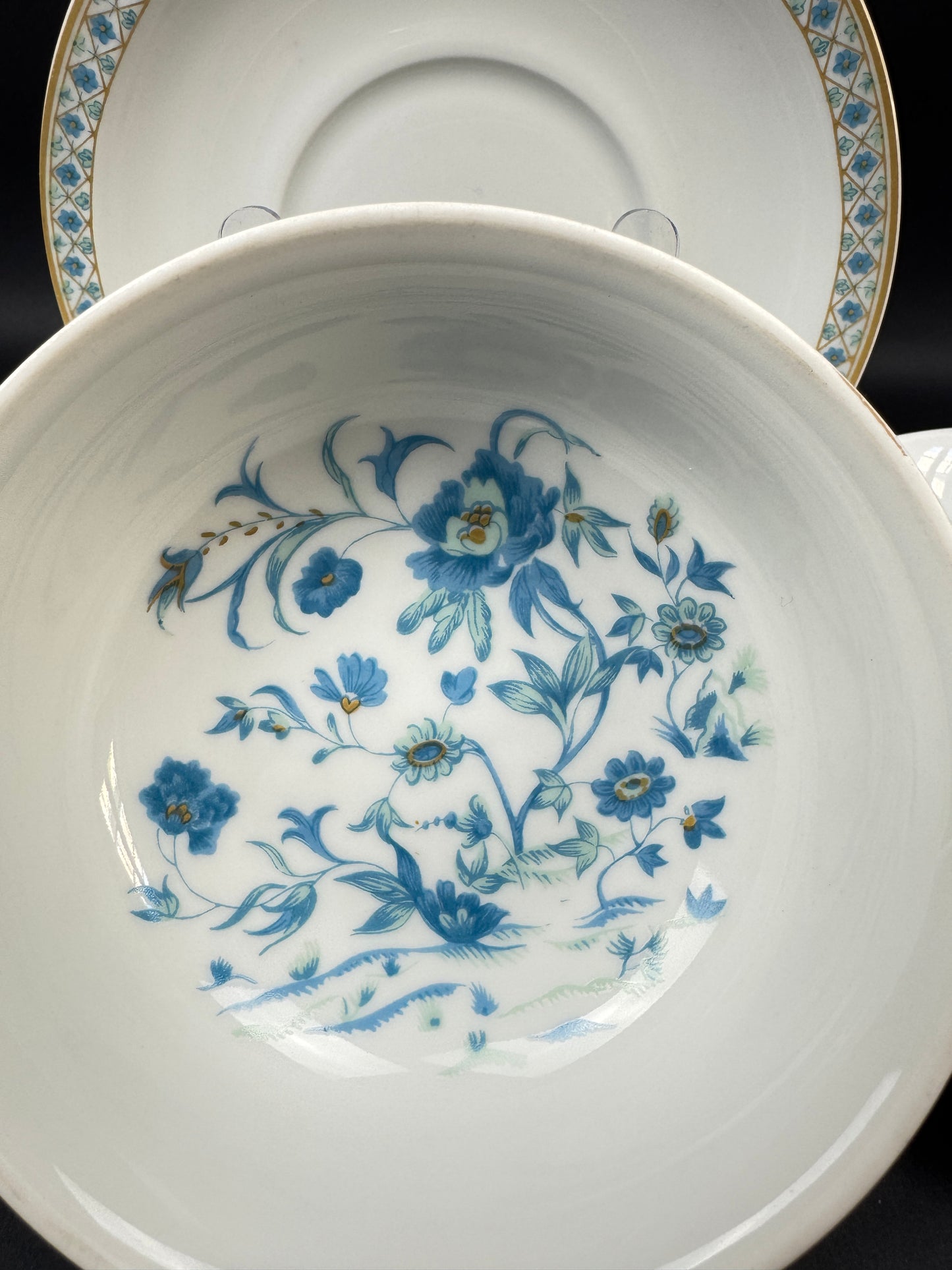 Service de 4 bouillons à oreilles Haviland Limoges Nankin