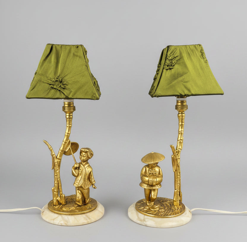 Paire de lampes de chevet, Madame, Monsieur, personnages asiatiques en bronze