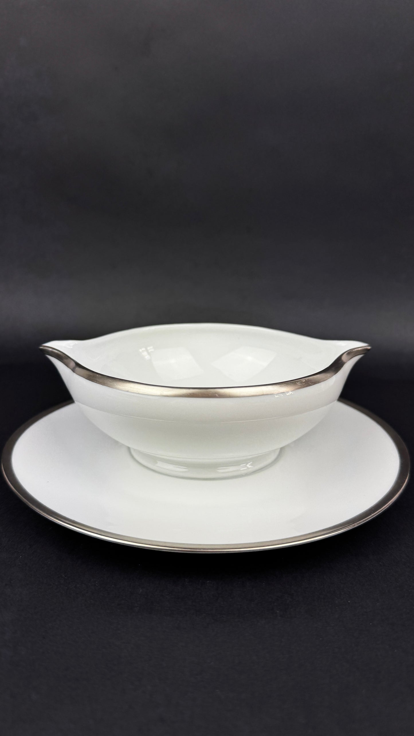 Saucière et deux raviers  Raynaud modèle Fontainebleau platine