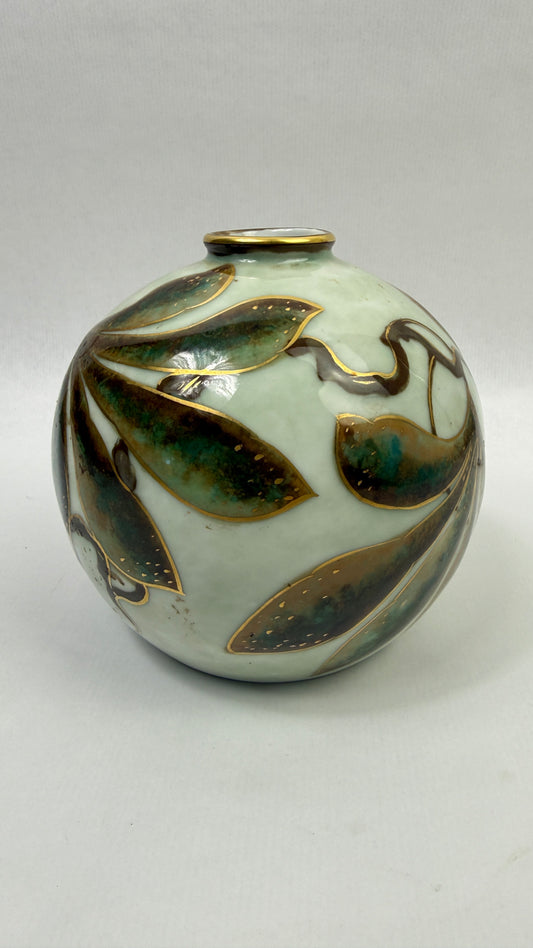 Camille Tharaud à Limoges – Vase boule en porcelaine, décor main