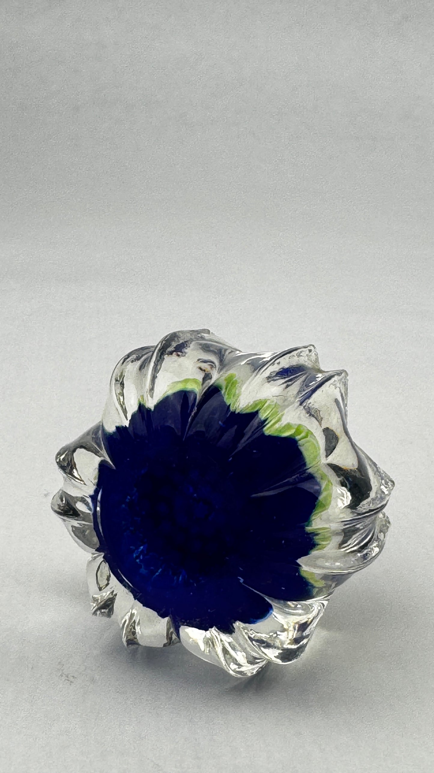 Presse papier millefiori cristal bleu forme étoilée Perthshire