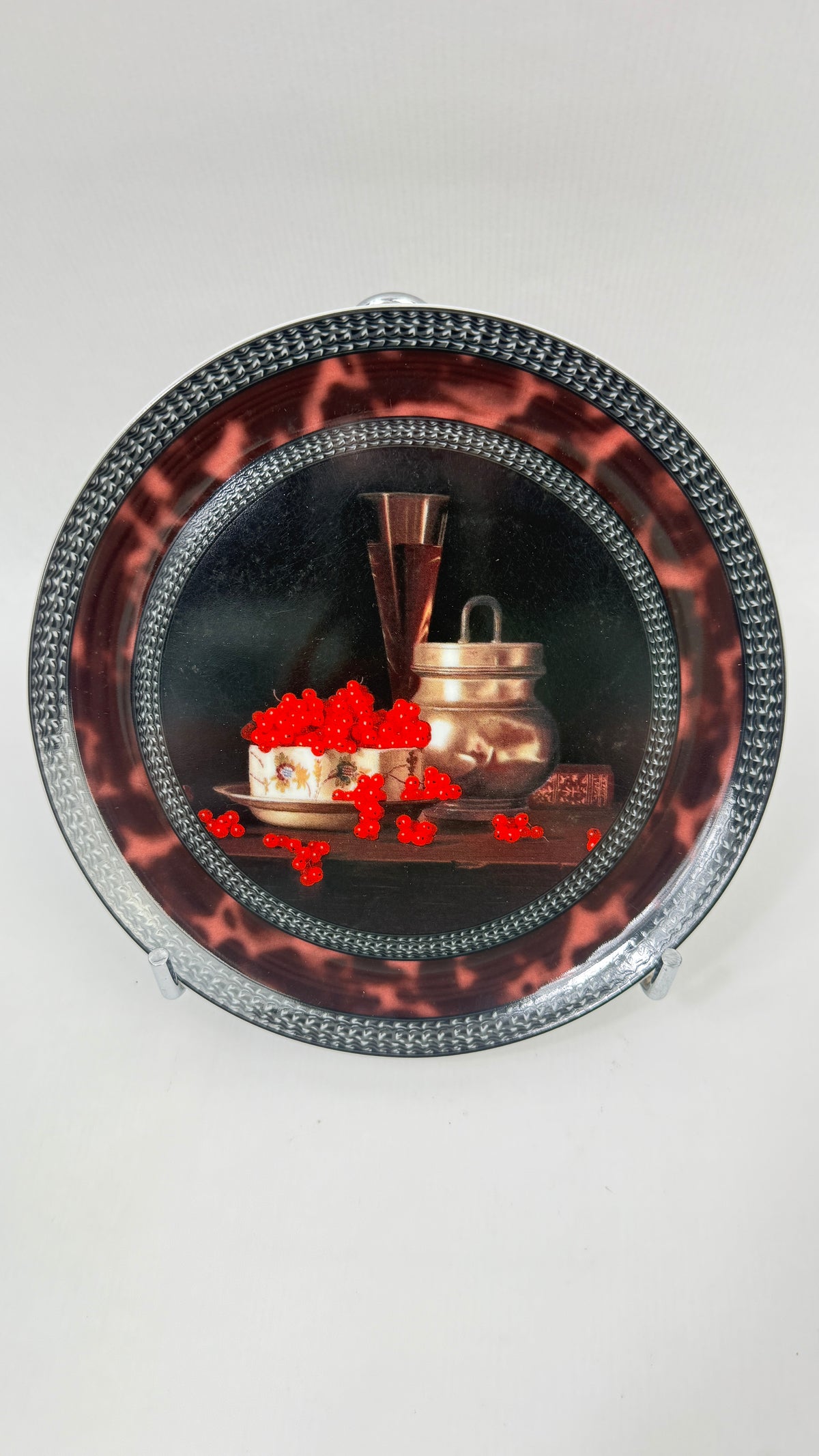 Bernardaud Limoges Ensemble « Fruits rouges » par Jean-Claude Chauray, 7 pièces