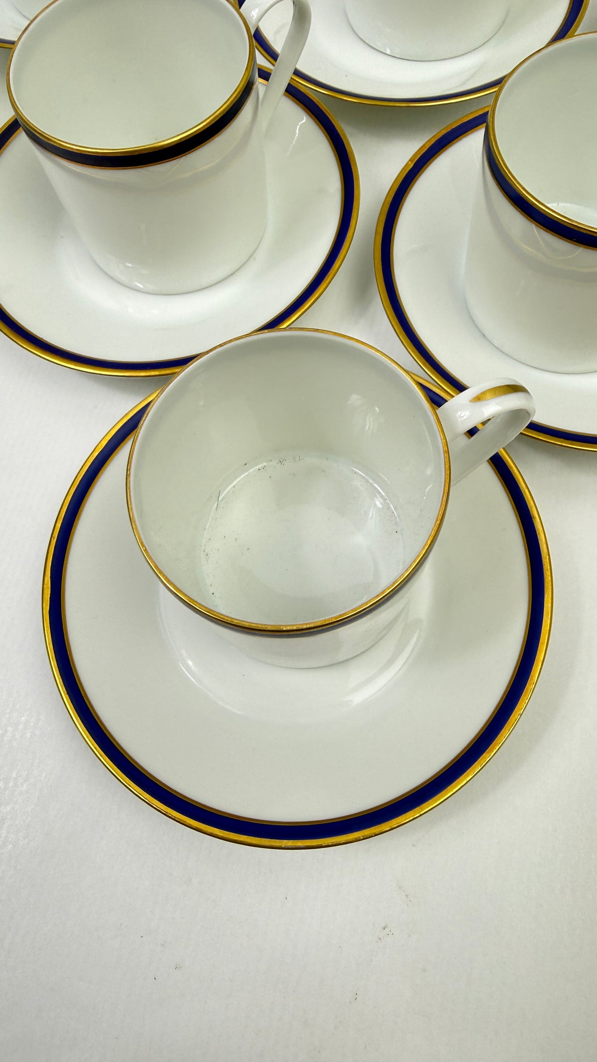 Service à café Limoges Chastagner blanc filet bleu et or