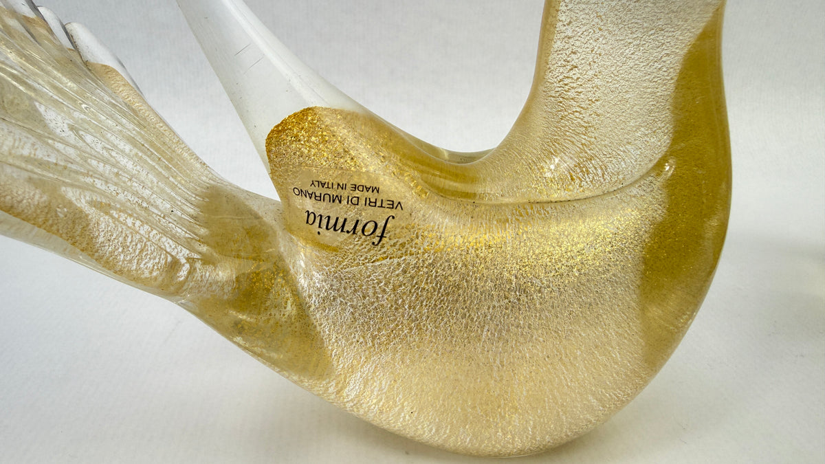 Paire de colombes en verre de Murano feuille d'or signées Formia