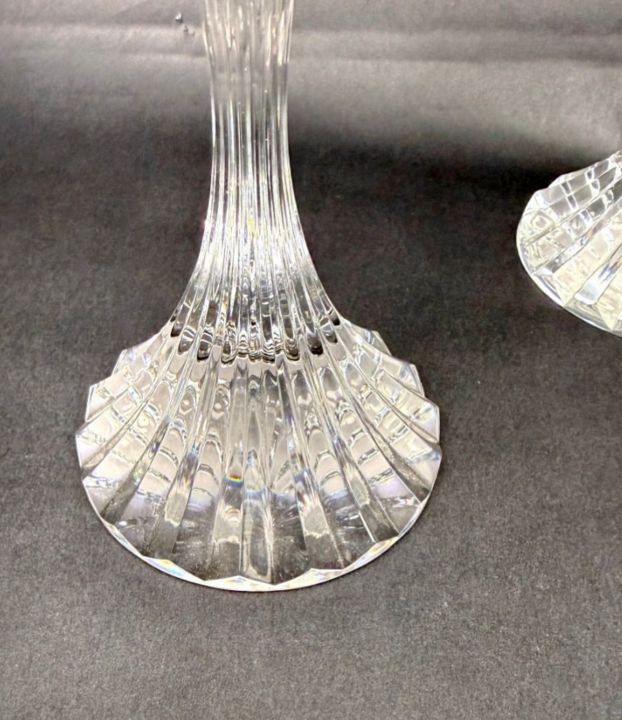 Suite de 2 flûtes à champagne Baccarat modèle Masséna