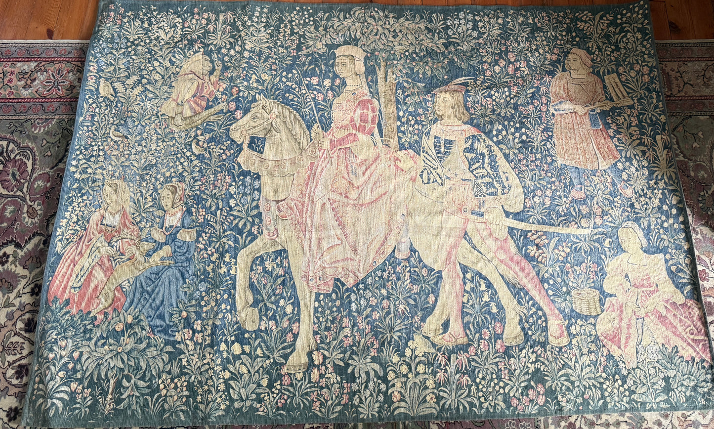 Ancienne tapisserie, La Noble Amazone