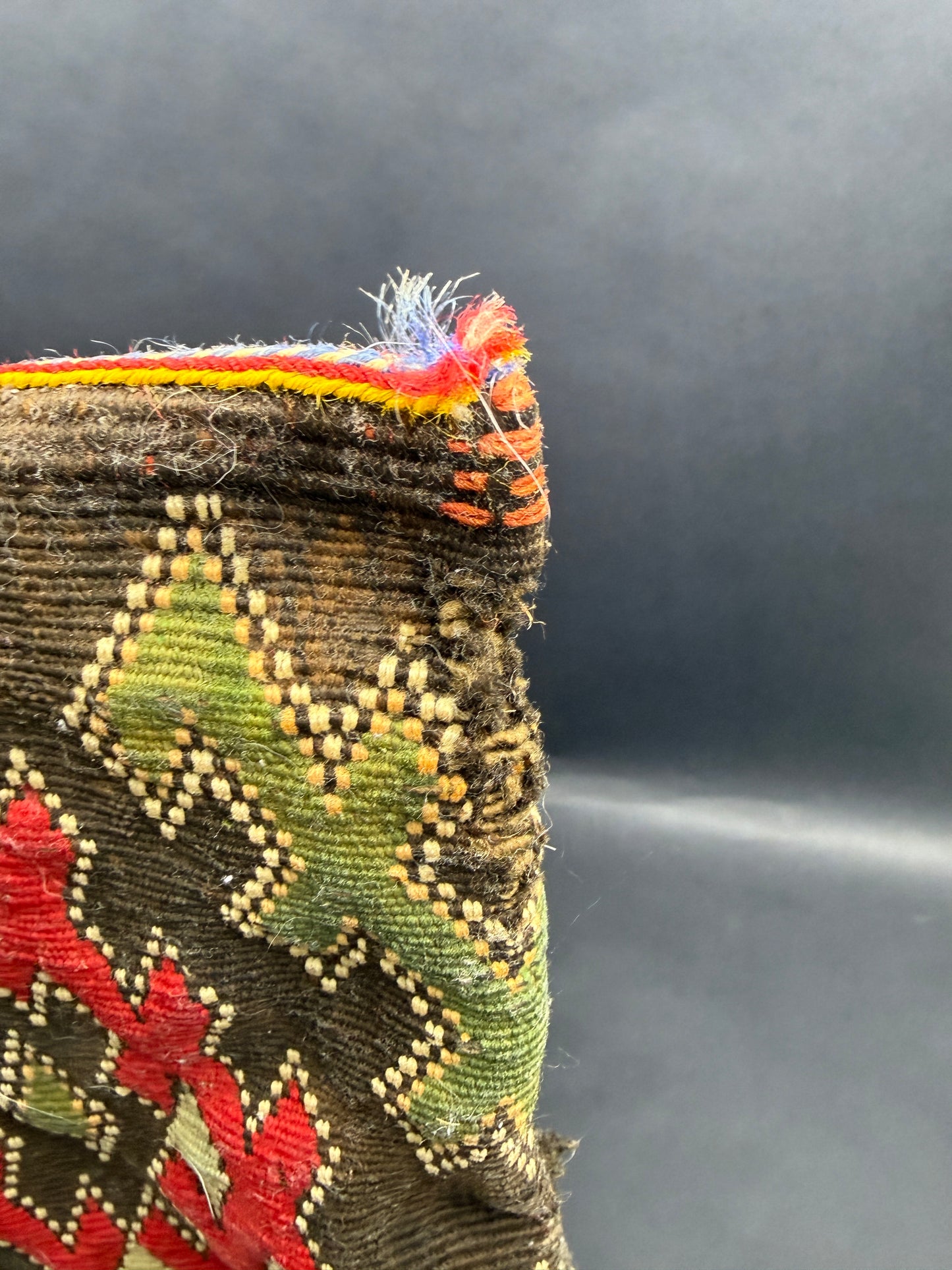 Ancien coussin berbère, Kilim