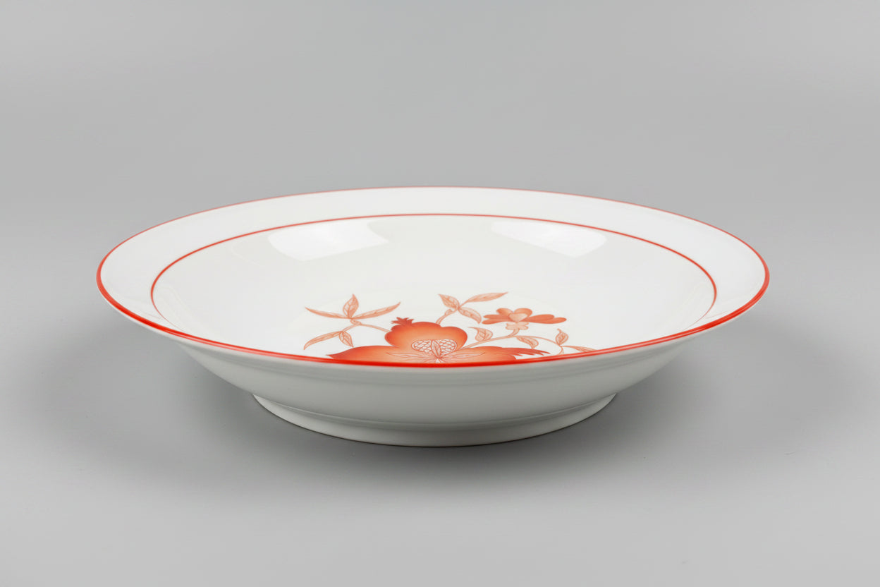 Grand plat creux en porcelaine de Limoges, manufacture Haviland, modèle Sou-Tcheou.