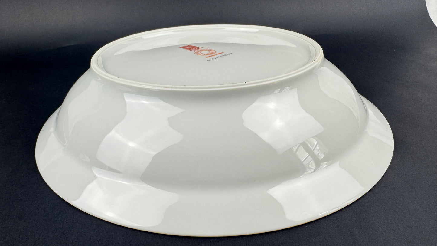 Grand plat creux en porcelaine de Limoges, manufacture Haviland, modèle Sou-Tcheou.