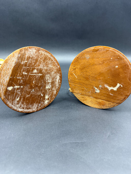 Paire de lampes anglaises en bois tourné