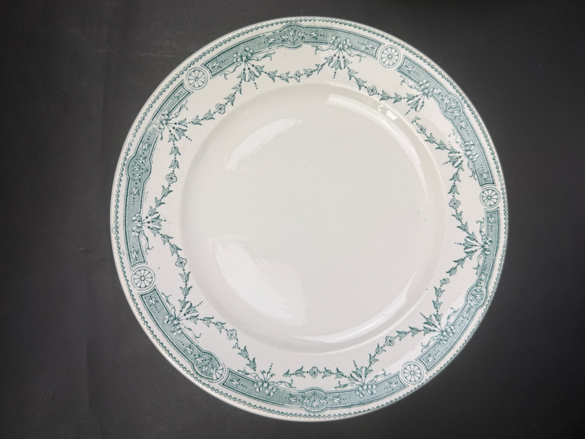 Moulin des Loups & Hamage, suite d'assiettes et plats modèle Provence
