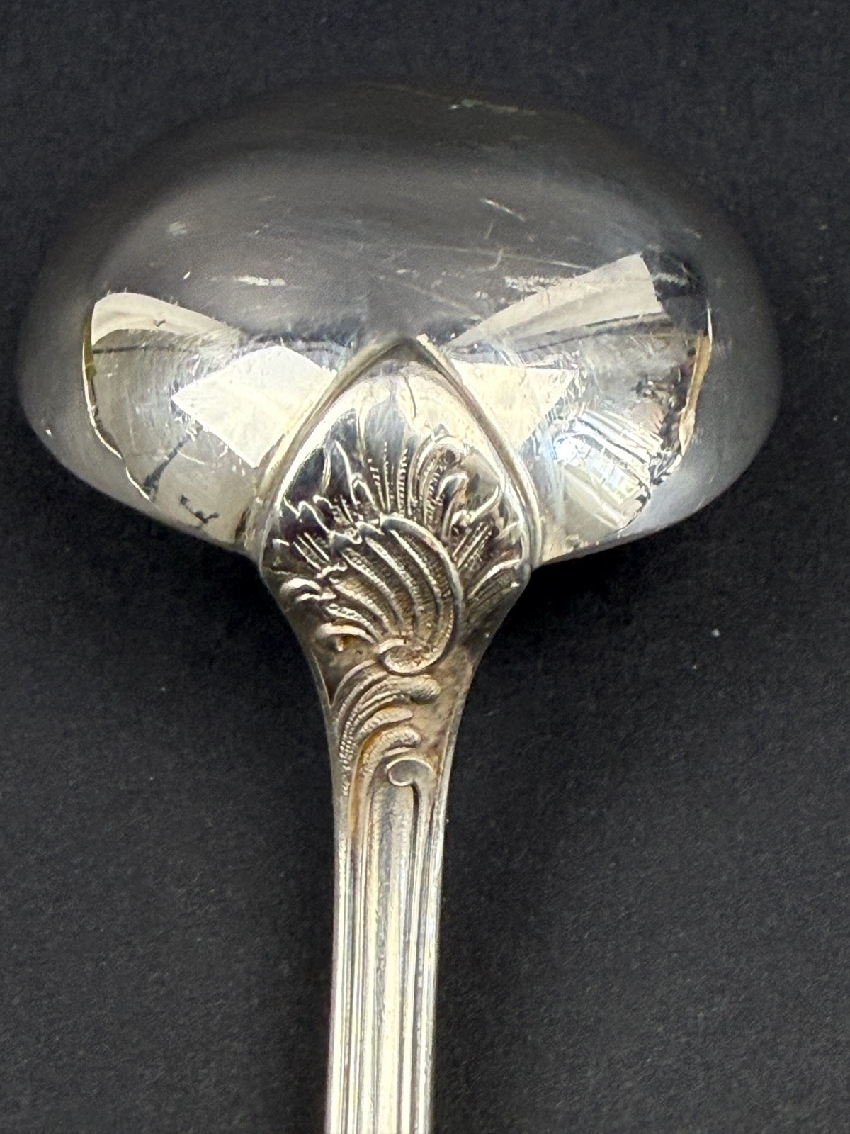 Christofle, rare cuillère à moutarde ou louche à sucre en métal argenté modèle Marly