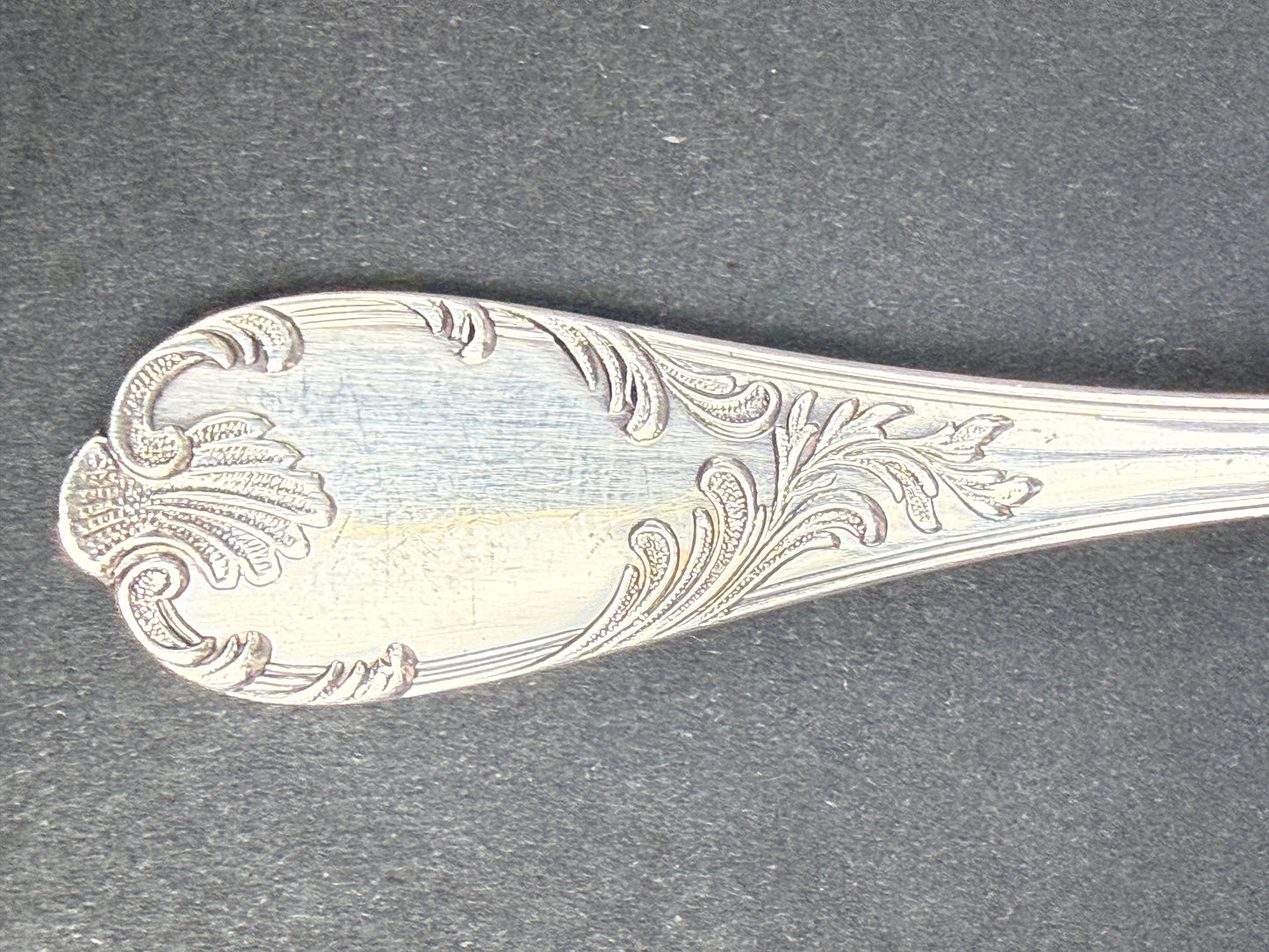 Christofle, suite de 12 cuillères à glace modèle Marly