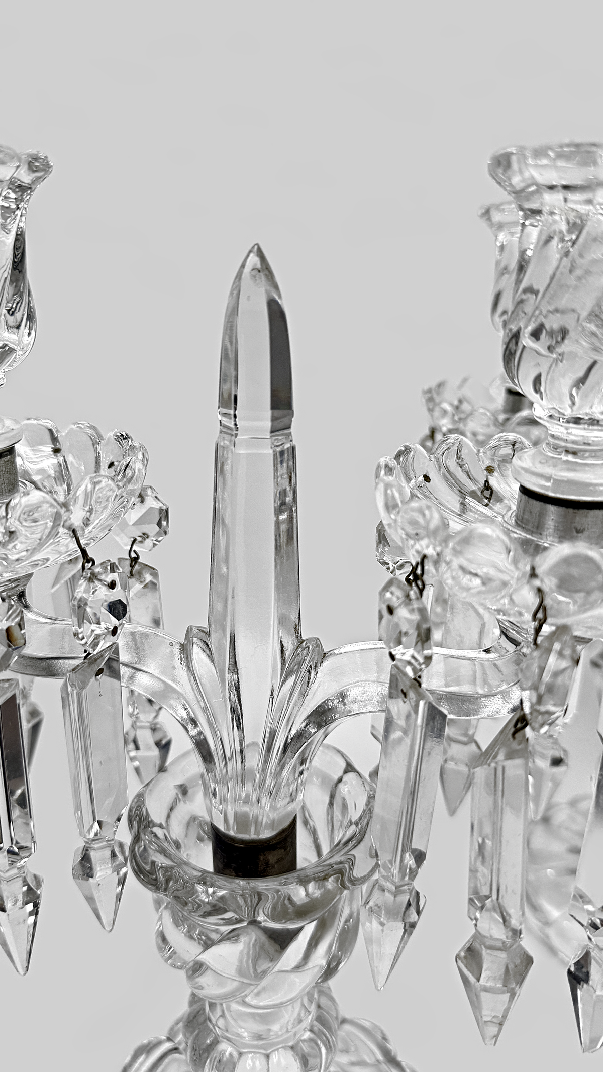 Baccarat, paire de girandoles à deux lumières, modèle Bambou Tors