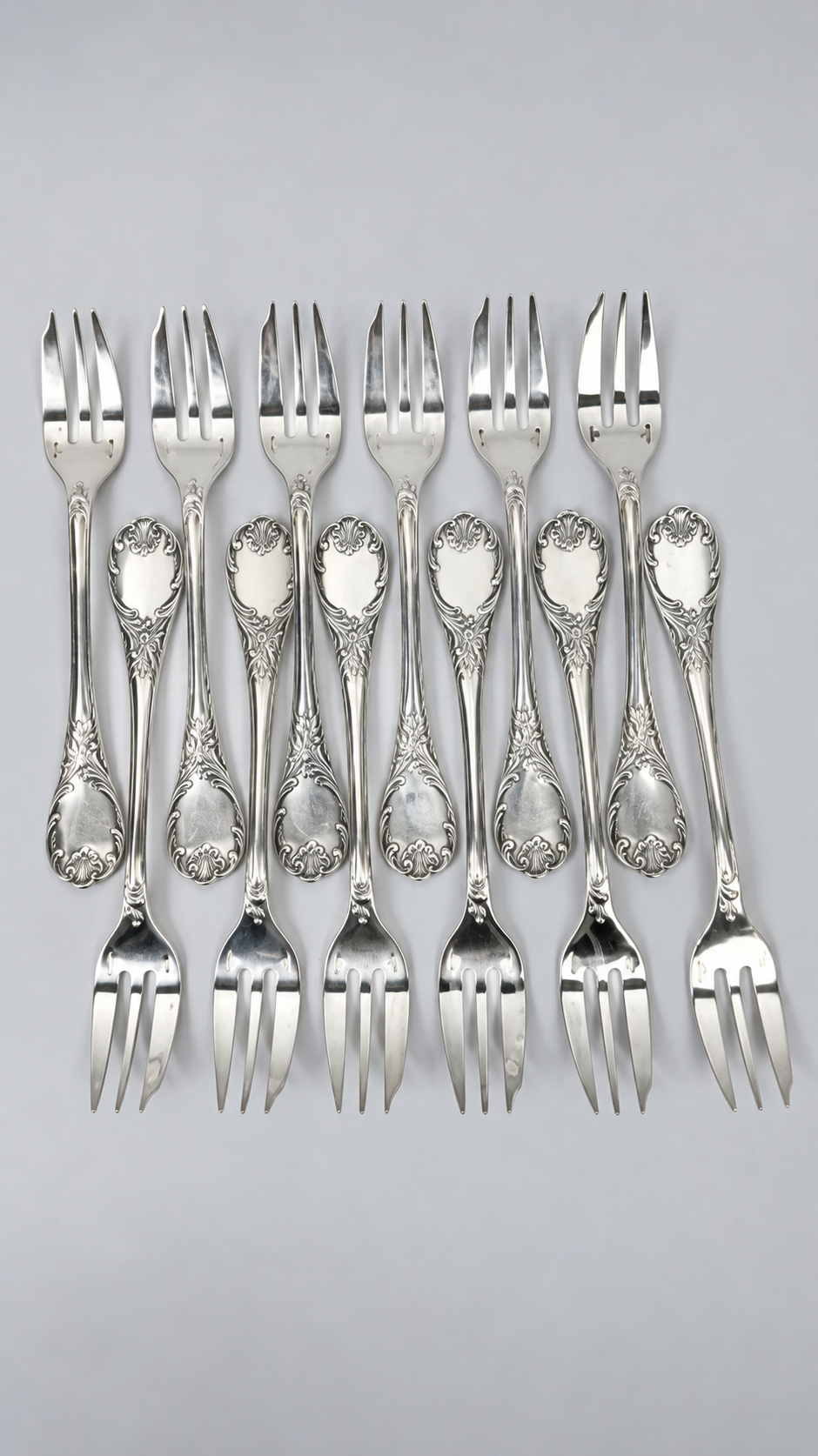 Ensemble de 12 fourchettes à gâteau Christofle Marly en métal argenté