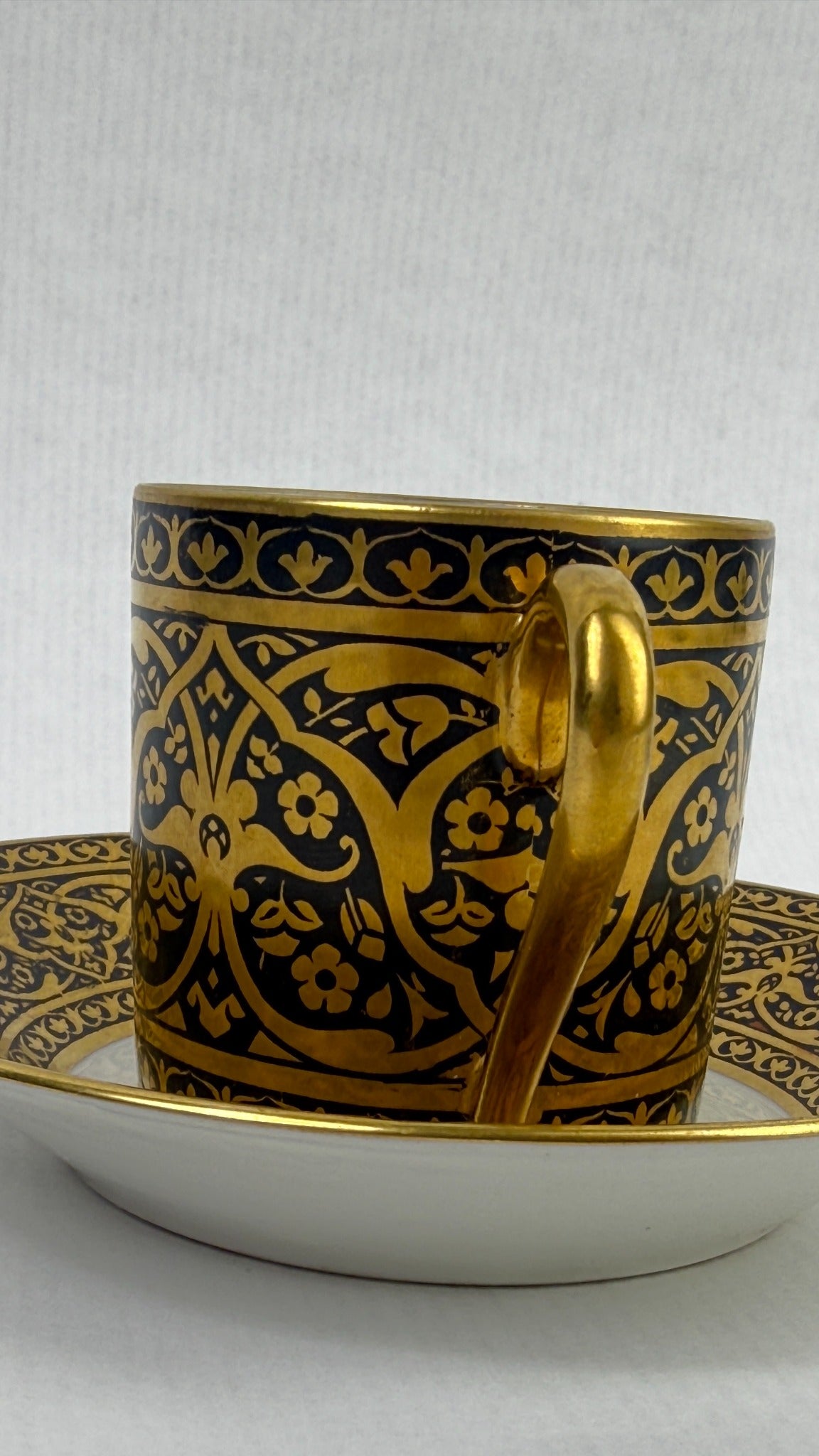 Tasse et soucoupe F. Legrand & Cie Limoges, photographie 8