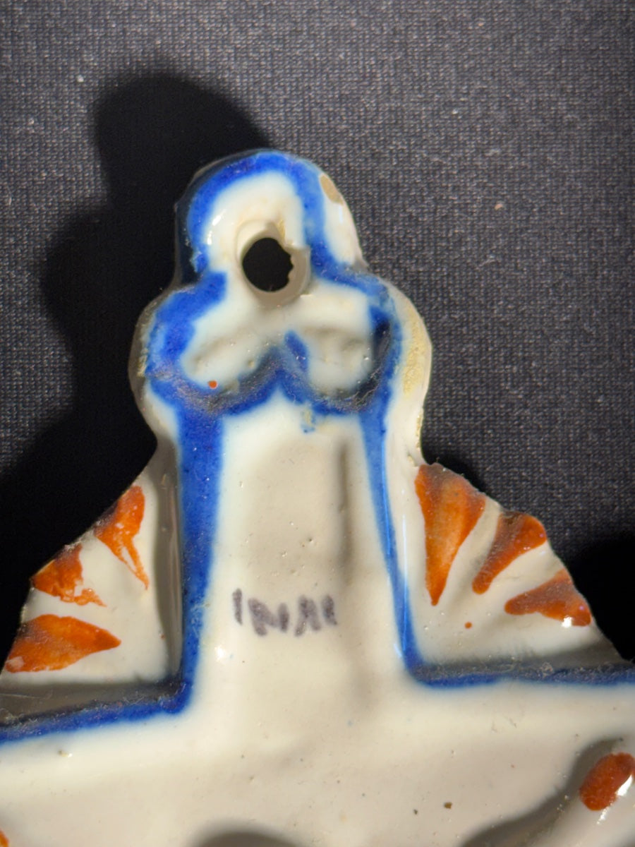 Bénitier de chevet en céramique émaillée polychrome, Martres-Tolosane, Auvillar – vue 5
