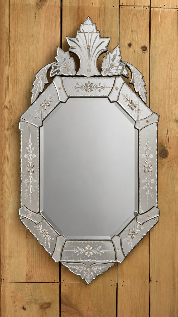 Miroir de style vénitien à décor floral gravé – vue 1